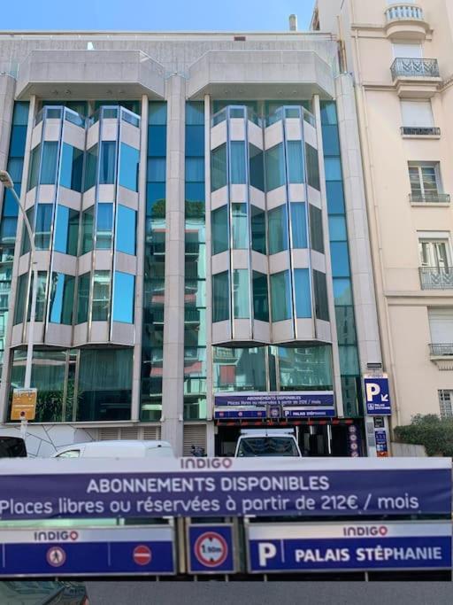 Cannes Centre Proche Plage Croisette Palais Des Festivals Zewnętrze zdjęcie
